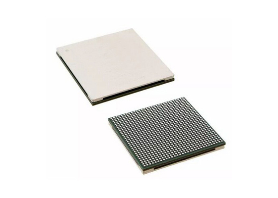 ICの破片XC7K325T-1FBG676C 640MHzのシステム内プログラム可能なゲート・アレー表面の台紙