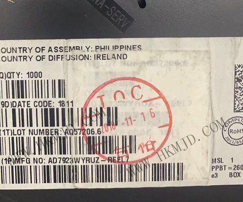 統合回路チップ AD7923WYRUZ 4チャネル 200 kSPS 12 ビット ADC 配列器