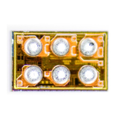 統合回路チップ MAX38640BENT18 330nA IQ 700mA ナノパワー バック変換器