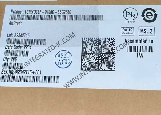 MachXO3 FPGA IC LCMXO3LF-9400C-6BG256Cの集積回路の破片256-LFBGA ICの破片