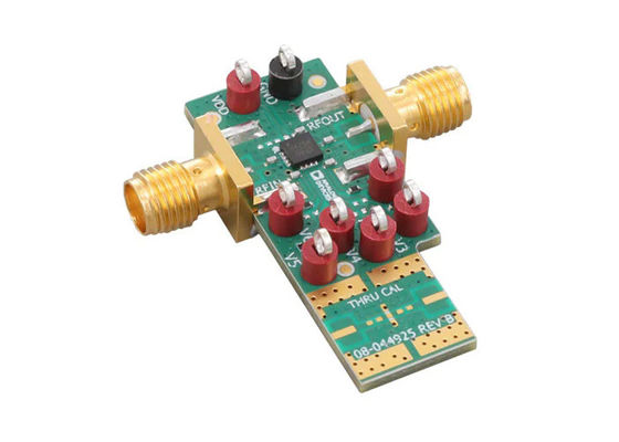 EV1HMC425ALP3E 埋め込みソリューション 2.2GHz から 8GHz 減速器評価板