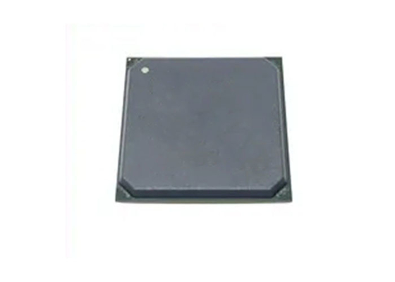 IC破片によって埋め込まれるFPGA XC7A100T-2FTG256Cのプログラム可能な論理ICの表面の台紙