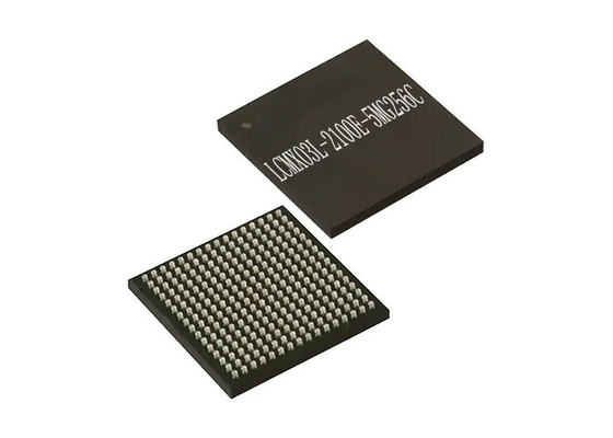 FPGAはLCMXO3L-2100E-5MG256C MachXO3のシステム内プログラム可能なゲート・アレー256-CSFBGAを欠く