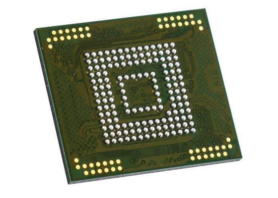 ICの破片MTFC128GAZAQJP-AAT 1TbitのeMMC 153-VFBGAのフラッシュ-否定論履積の記憶IC