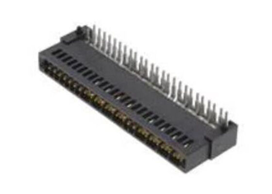 10147875-031LF eHPCE 強化された高電源カード エッジコネクタ 12V 電圧評価とゴールドプレート