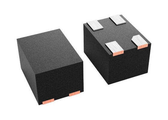 CDC6C024000HDLYRQ1 集積回路チップ車載用バルク音響波 LVCMOS 発振器 VSON-4