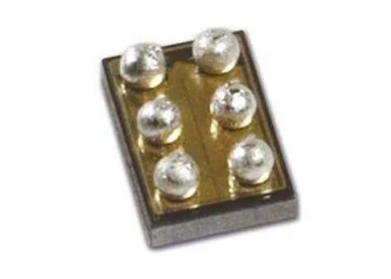 電源スイッチIC NCP451FCT2G 3A低いRonの負荷運転者はNCP451 WLCSP6を欠く