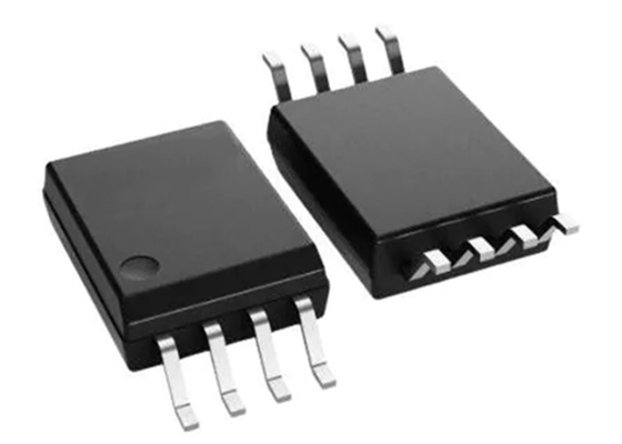 AMC23C12QDWVRQ1 調整可能なしきい値とラッチ機能を備えたアナログ コンパレータ