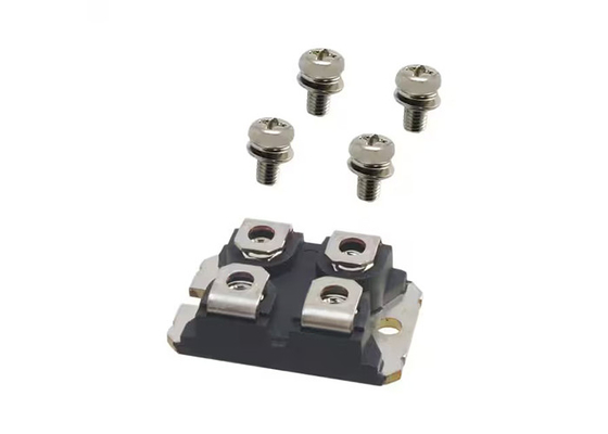 MSC040SMA120JのN-Channel 1200 V 53A 208Wのシャーシの台紙SOT-227のトランジスター
