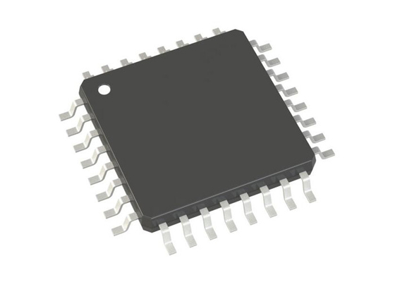 AD5762RCSUZ 統合回路チップ 16ビット DAC デジタルからアナログ変換器 TQFP-32